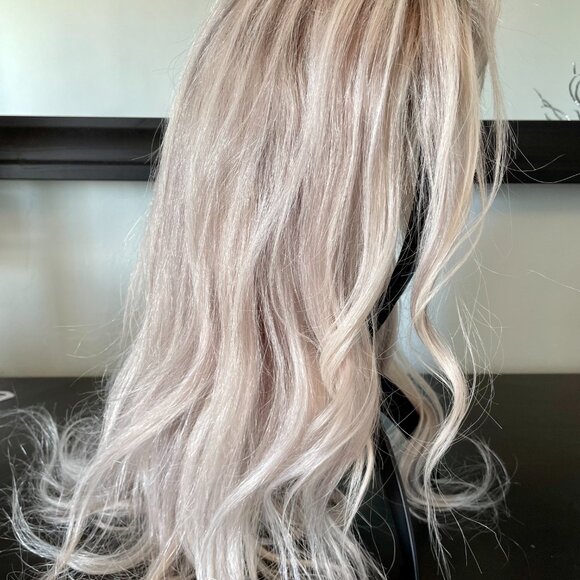 Gorgeous Human Hair Wig - Picture 3 of 7